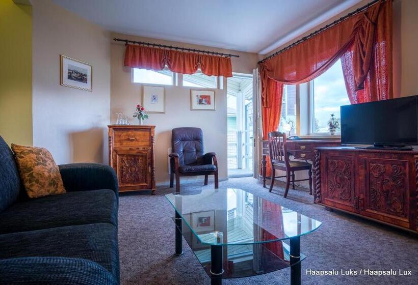 سوییت, Päeva Villa