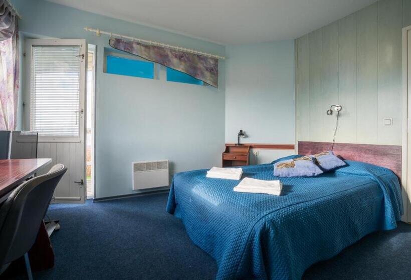 اتاق استاندارد با بالکن و چشم‌انداز دریا, Päeva Villa