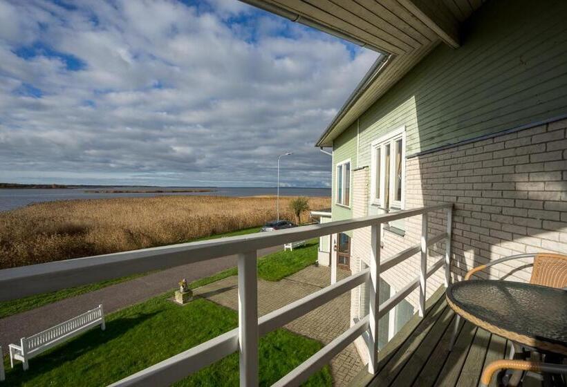 اتاق استاندارد با بالکن و چشم‌انداز دریا, Päeva Villa