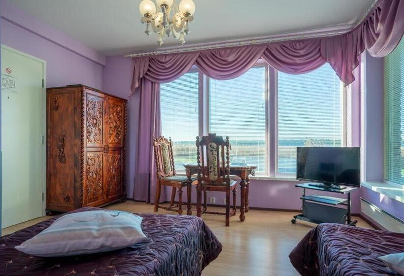 اتاق استاندارد با چشم‌انداز دریا, Päeva Villa