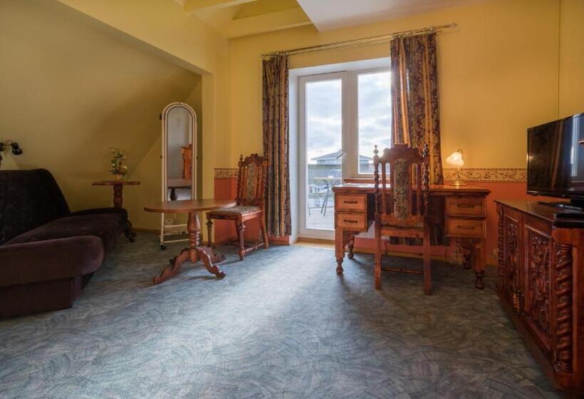 Suite with Terrace, Päeva Villa