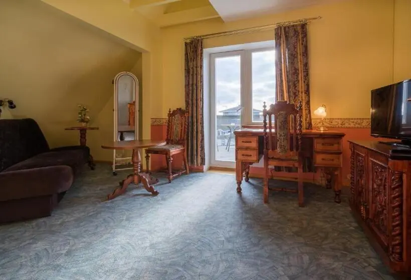 Suite with Terrace, Päeva Villa