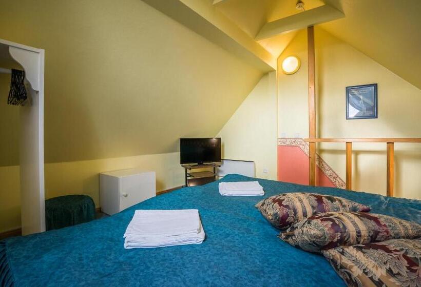 Suite with Terrace, Päeva Villa