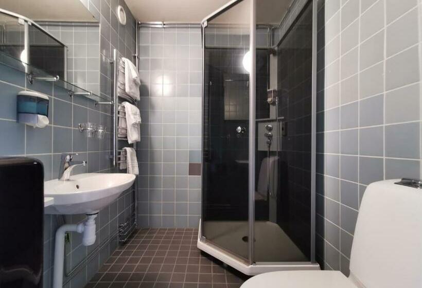 スタンダードルーム, Rastpunkt Laxå