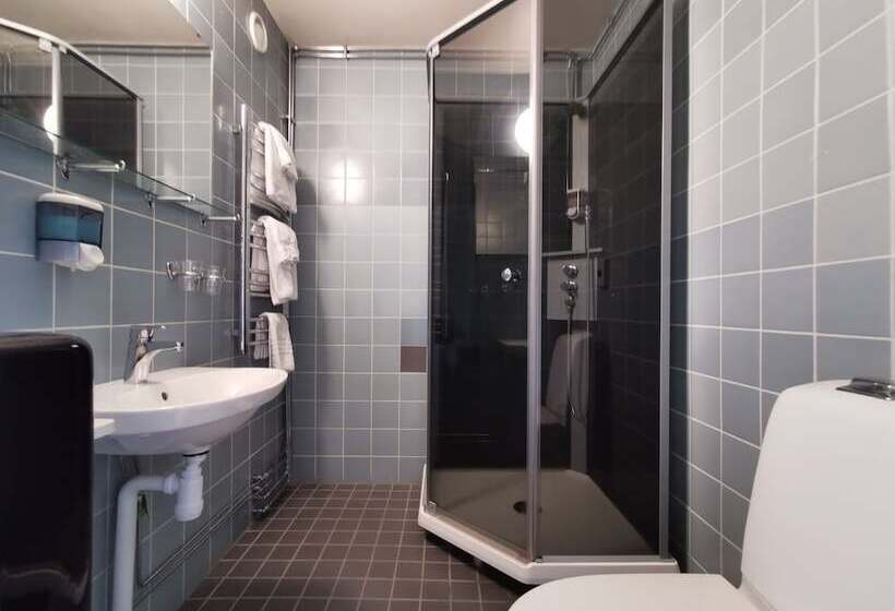 スタンダードルーム, Rastpunkt Laxå