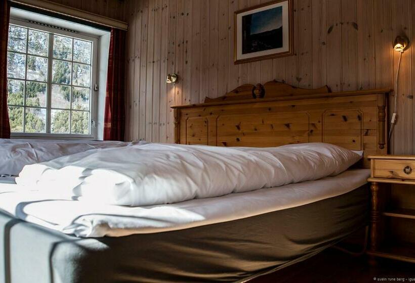 Номер Стандарт, Toftemo Turiststasjon