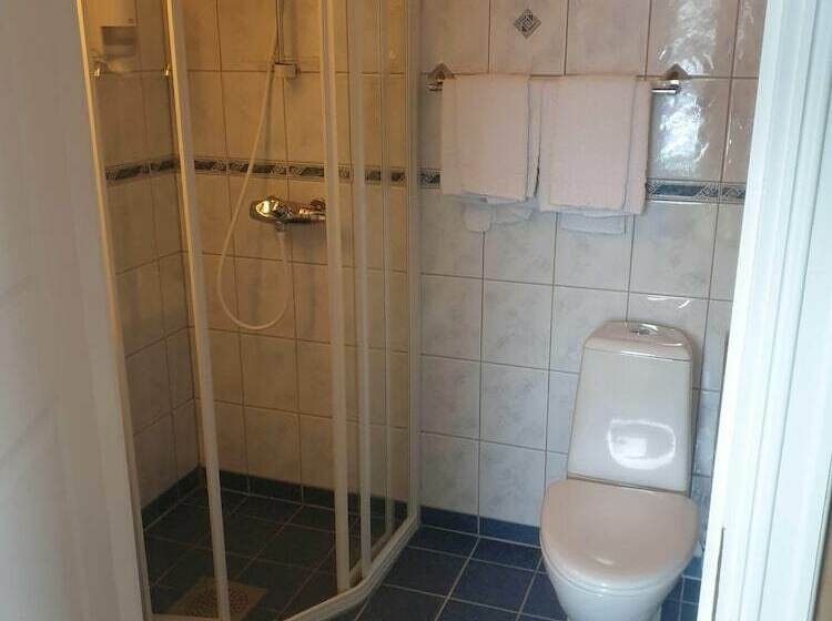 Номер Стандарт, Toftemo Turiststasjon