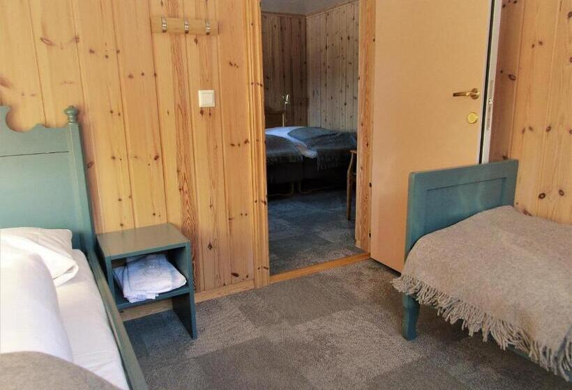 Семейный Номер, Toftemo Turiststasjon