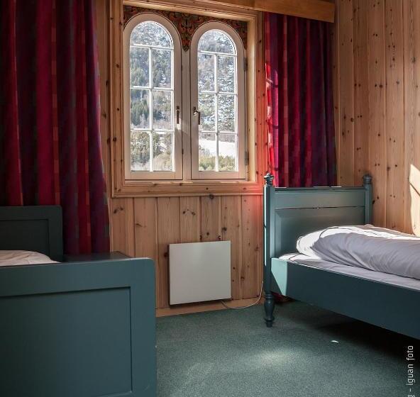 Семейный Номер, Toftemo Turiststasjon