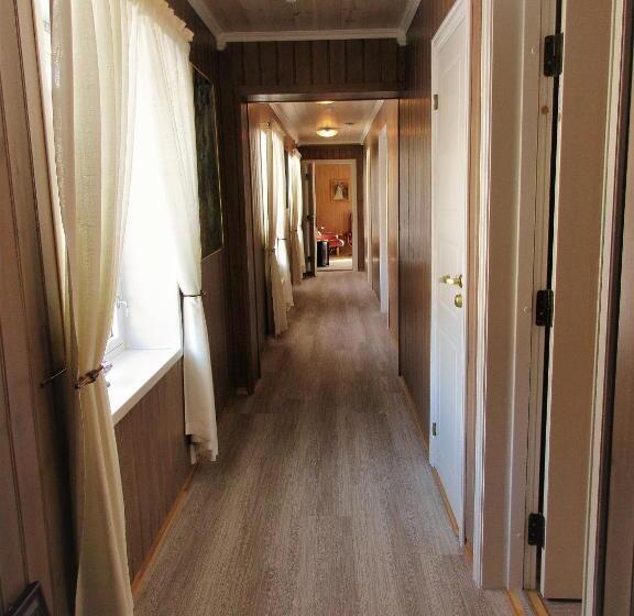 Номер Стандарт, Toftemo Turiststasjon