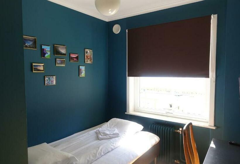 스탠다드 싱글 룸, Trolltunga