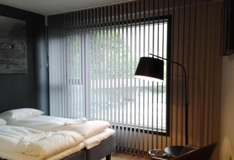 플러스 스탠다드 룸, Trolltunga