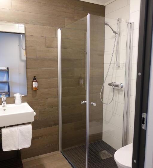 플러스 스탠다드 룸, Trolltunga