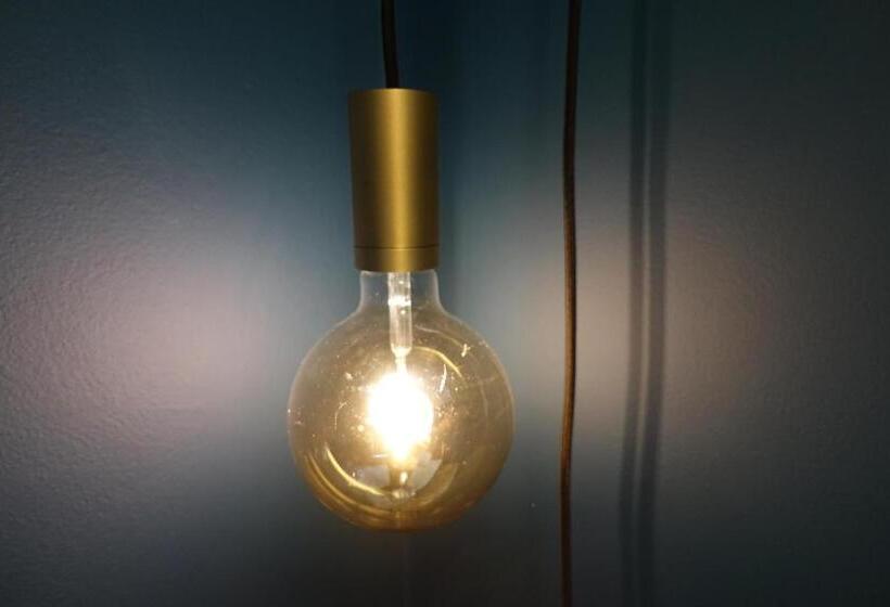 기본룸, Trolltunga