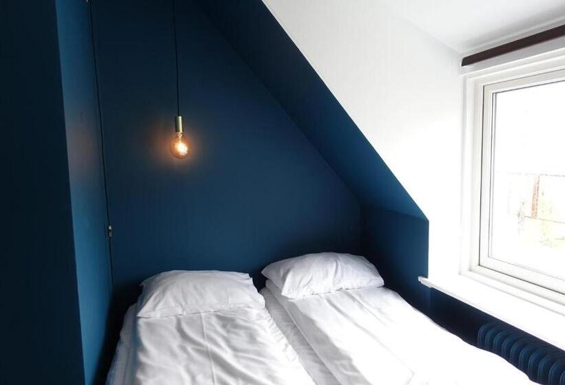 기본룸, Trolltunga