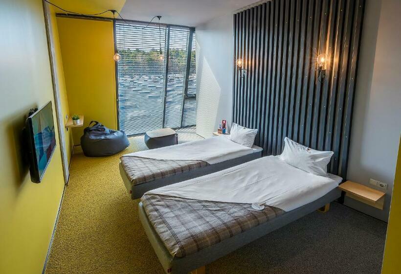 اتاق استاندارد, Urbihop