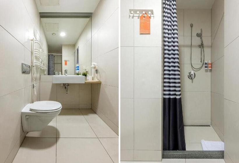 اتاق استاندارد سه نفره, Urbihop