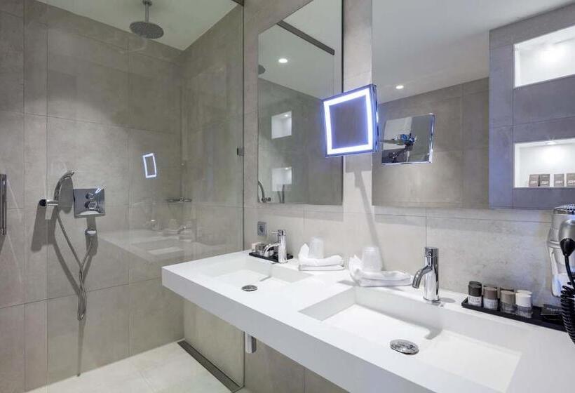 Семейный Номер, Van Der Valk Hotel Enschede