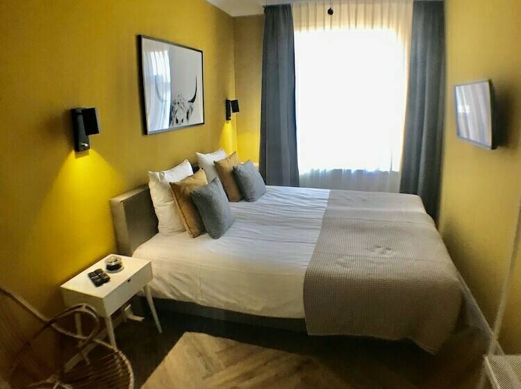 اتاق استاندارد, Van Dyk