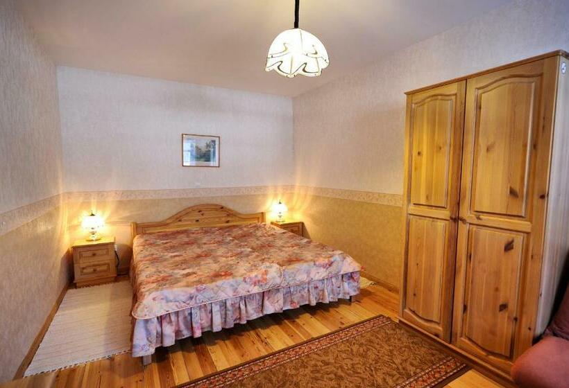 اتاق استاندارد, Villa Johanna Guesthouse