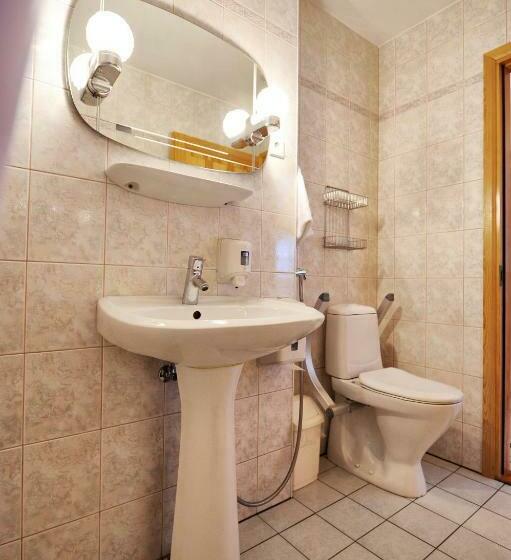 اتاق استاندارد با بالکن, Villa Johanna Guesthouse