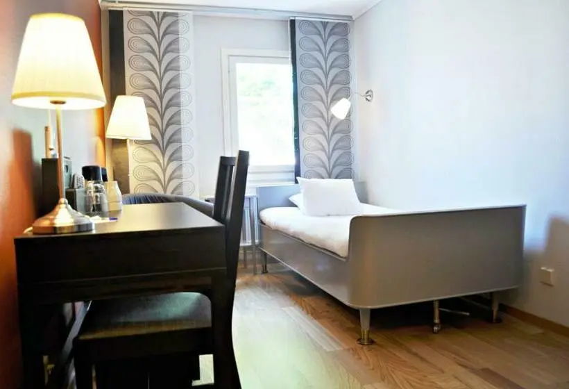 スタンダードシングルルーム, Jennys Hotell Och Restaurang
