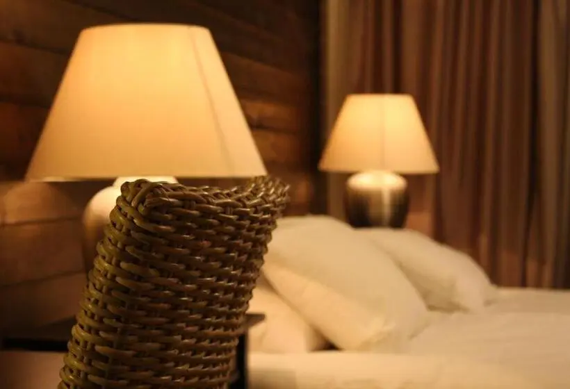 バルコニー付きデラックスルーム, Jennys Hotell Och Restaurang