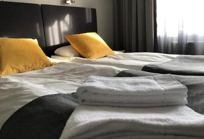 バルコニー付きデラックスルーム, Jennys Hotell Och Restaurang