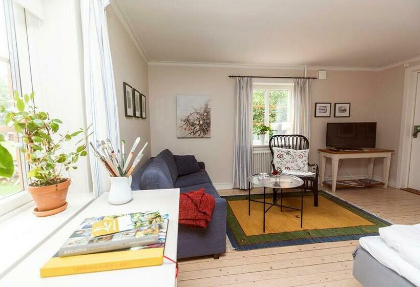Номер Стандарт, Löfwings B&b