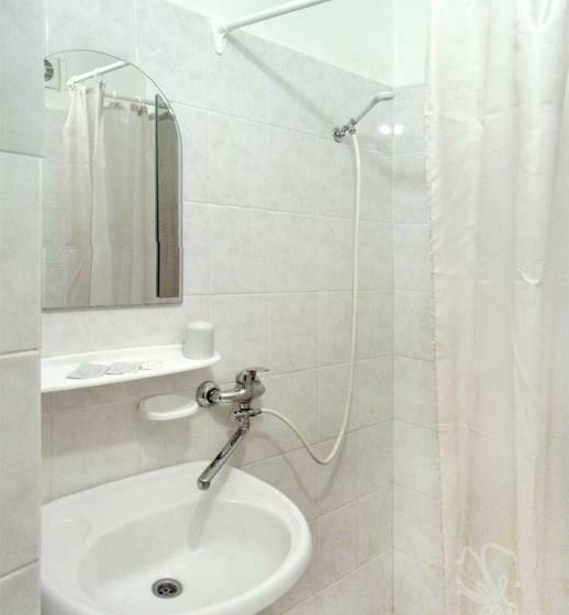 Camera Standard Individuale, Motel Brencis