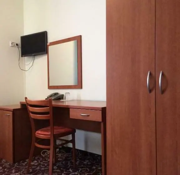 اتاق استاندارد یک نفره, Motel Paradise