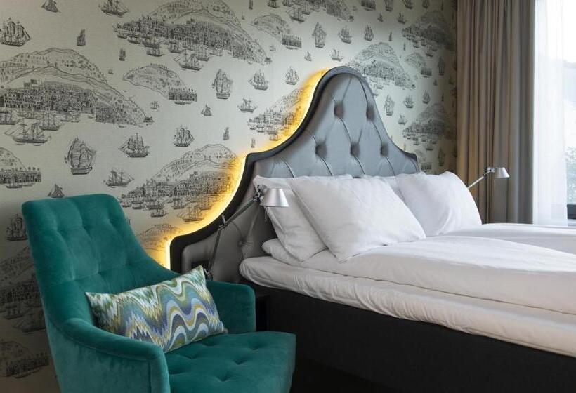 جناح جونيور, Thon Hotel Fosnavåg