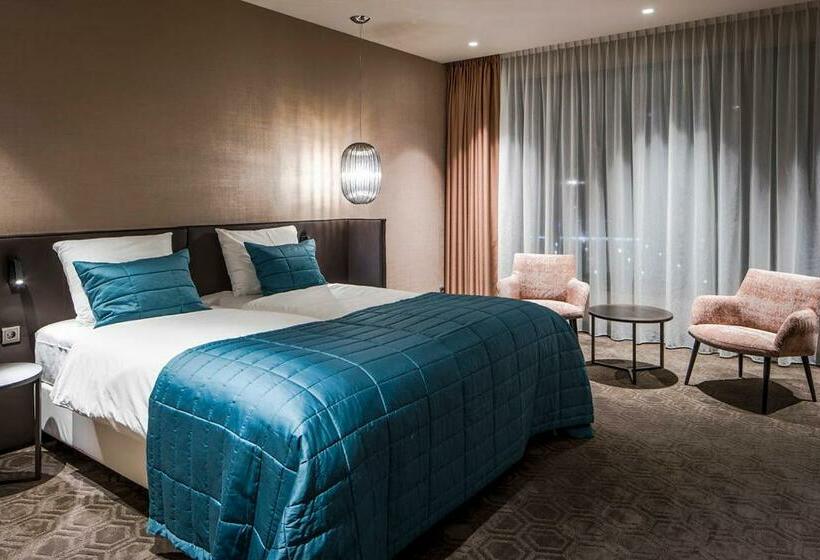 Номер Стандарт с Балконом, Van Der Valk Hotel Enschede