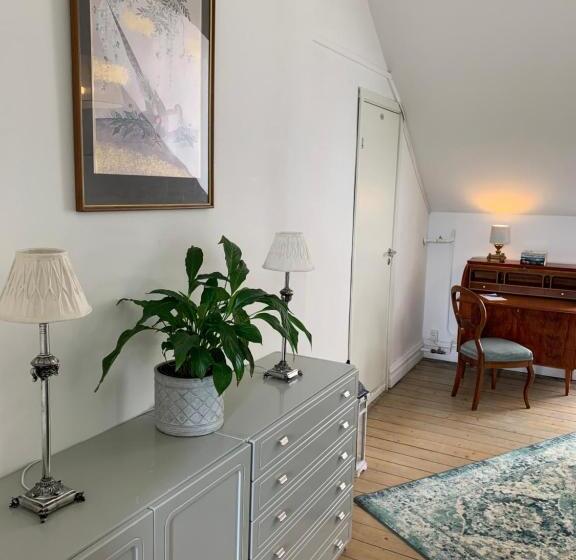 شقة غرفة واحدة مطلة على حمام السباحة, Vingårdens Bed & Breakfast