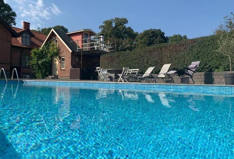 شقة غرفة واحدة مطلة على حمام السباحة, Vingårdens Bed & Breakfast