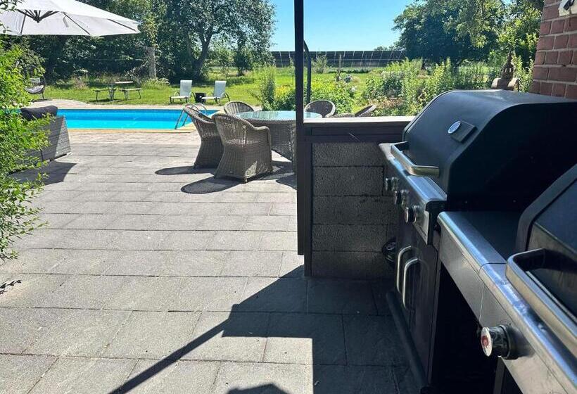 شقة غرفة واحدة مطلة على حمام السباحة, Vingårdens Bed & Breakfast