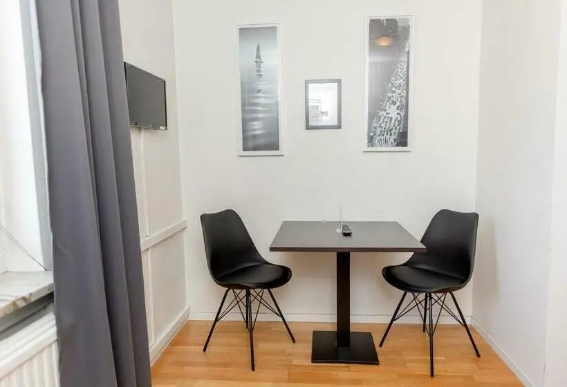 اتاق اکونومی, Carlstadcity H Boutique Hotell