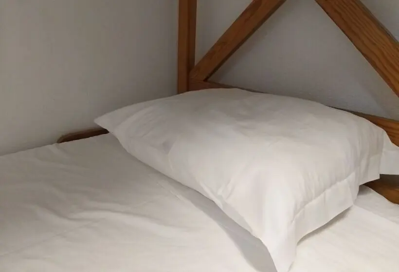浴室共有スタンダード４人用ルーム, Hi Faro – Pousada De Juventude