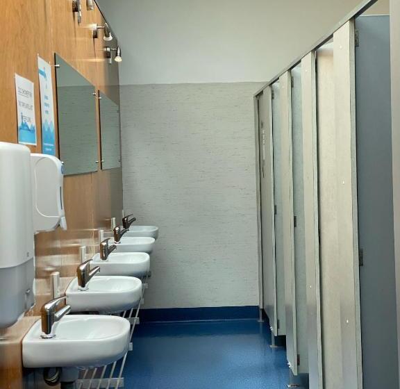 スタンダードルーム, On Top Backpackers