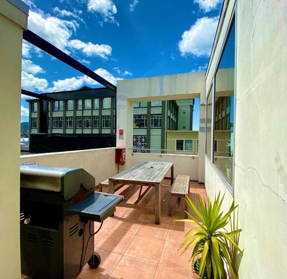 اتاق استاندارد, On Top Backpackers