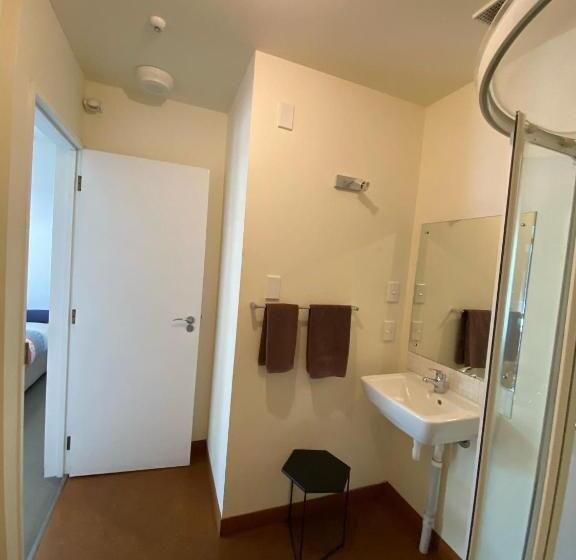 デラックスルーム, On Top Backpackers