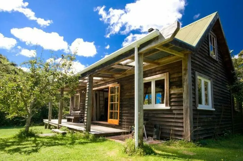 Talo 1 Makuuhuone, The Innlet, Country Apartments And Cottages