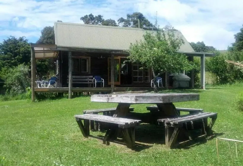 Talo 1 Makuuhuone, The Innlet, Country Apartments And Cottages