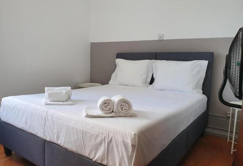 اتاق استاندارد یک نفره, Baixa Terrace Hostel