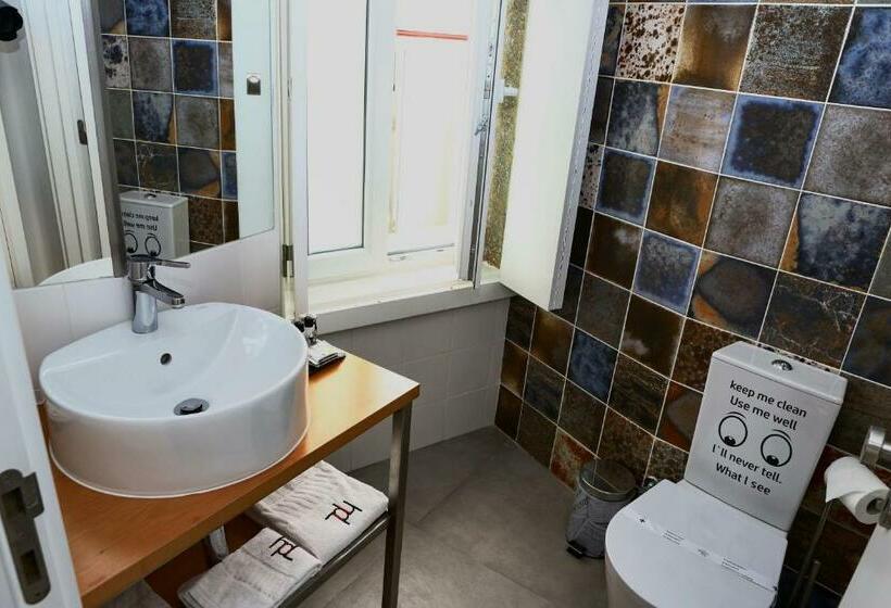 اتاق استاندارد, House Petit Lusa