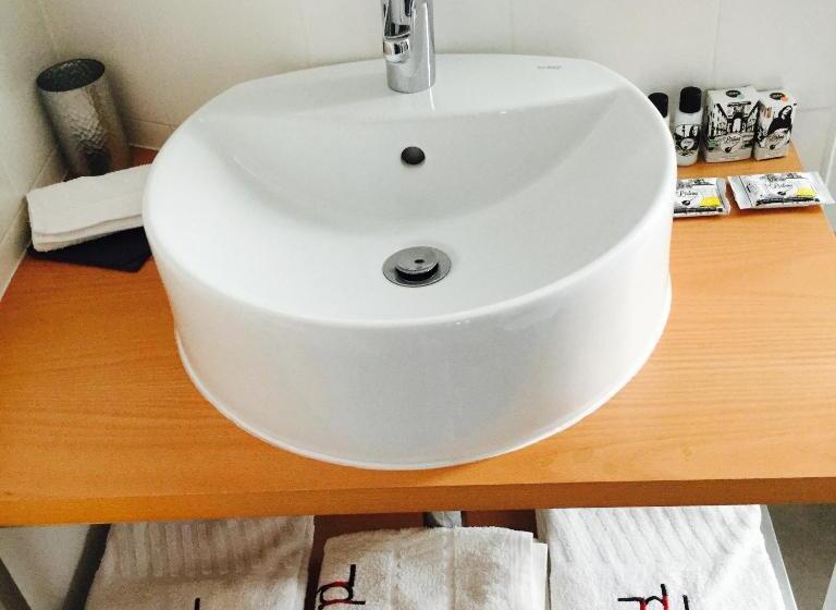 اتاق استاندارد, House Petit Lusa