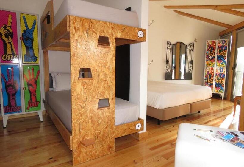 اتاق خانوادگی, House Petit Lusa