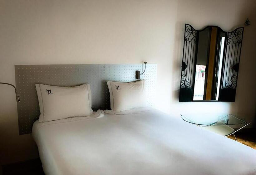 اتاق خانوادگی, House Petit Lusa