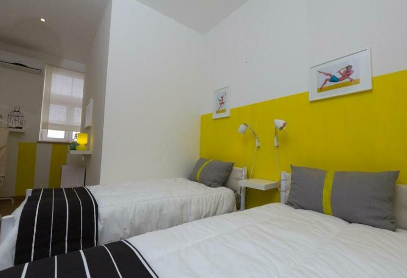 Номер Стандарт, Turismo Do Seculo