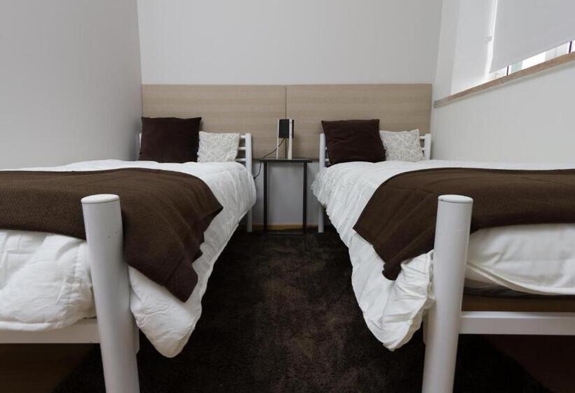 Номер Стандарт, Turismo Do Seculo